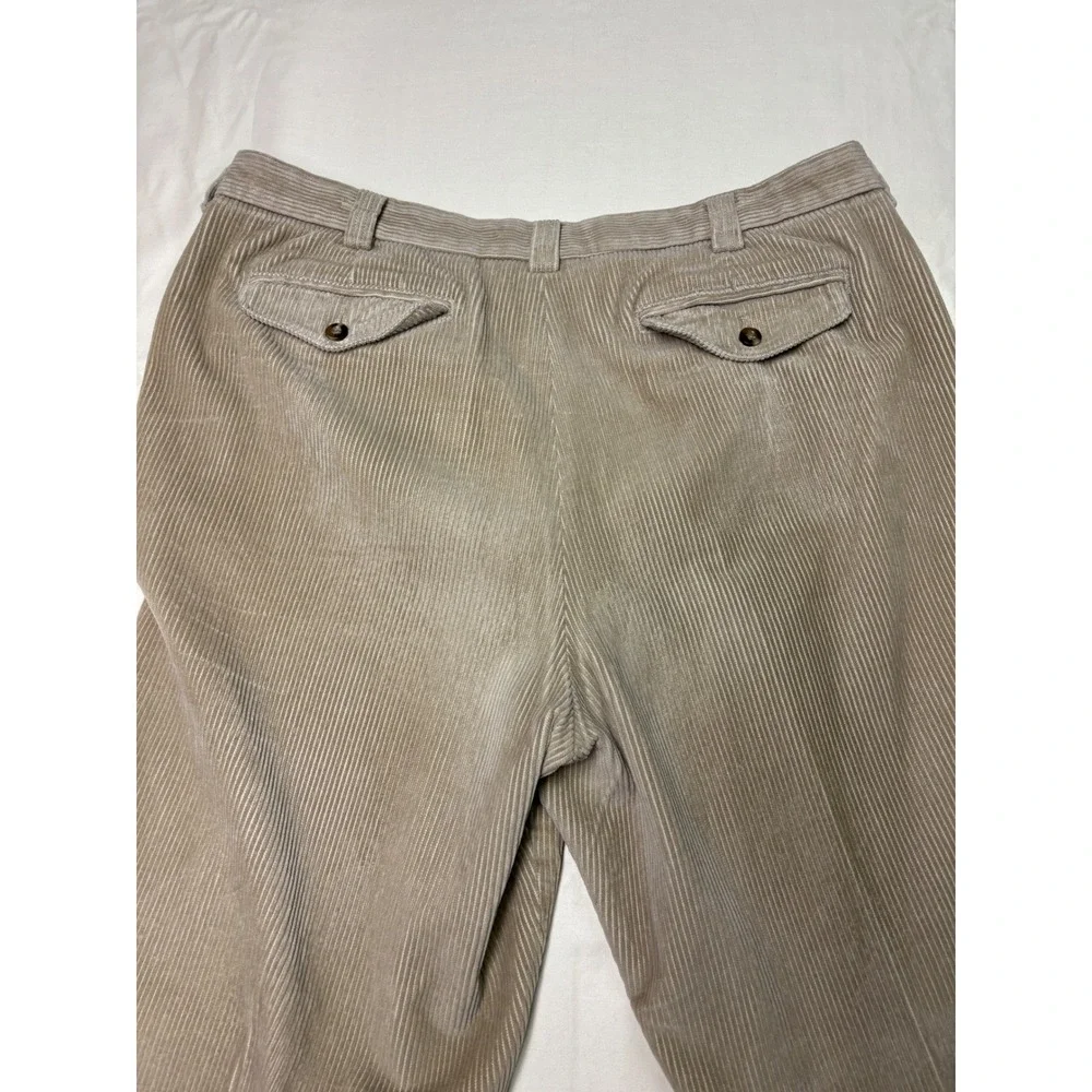 LL Bean Classic Fit Corduroy Pleated Pants Tan Mens Size 38x31‎